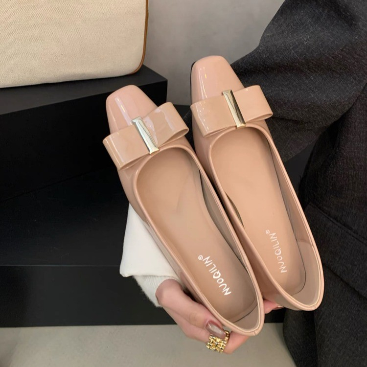 Square-toe Bow Shallow Single  - Leatherwork In French ulasan dan harga